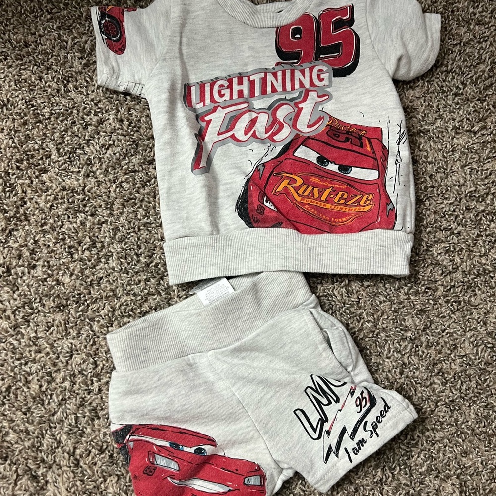 🔴SOLD VIA EBAY🔴 Disney Lightning McQueen 2 piece set Size 12M